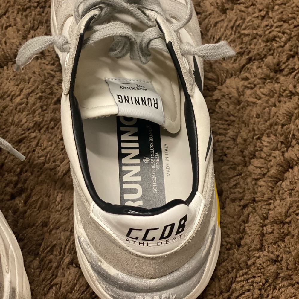 Golden Goose Running